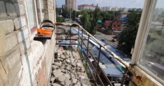 Демонтаж балкона Усинск, цена от 2964 руб.