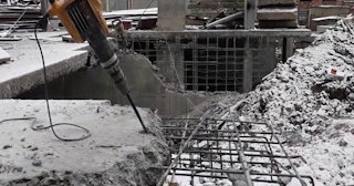 Демонтаж монолитного перекрытия в Усинске - Профессиональная разборка от 832 руб.